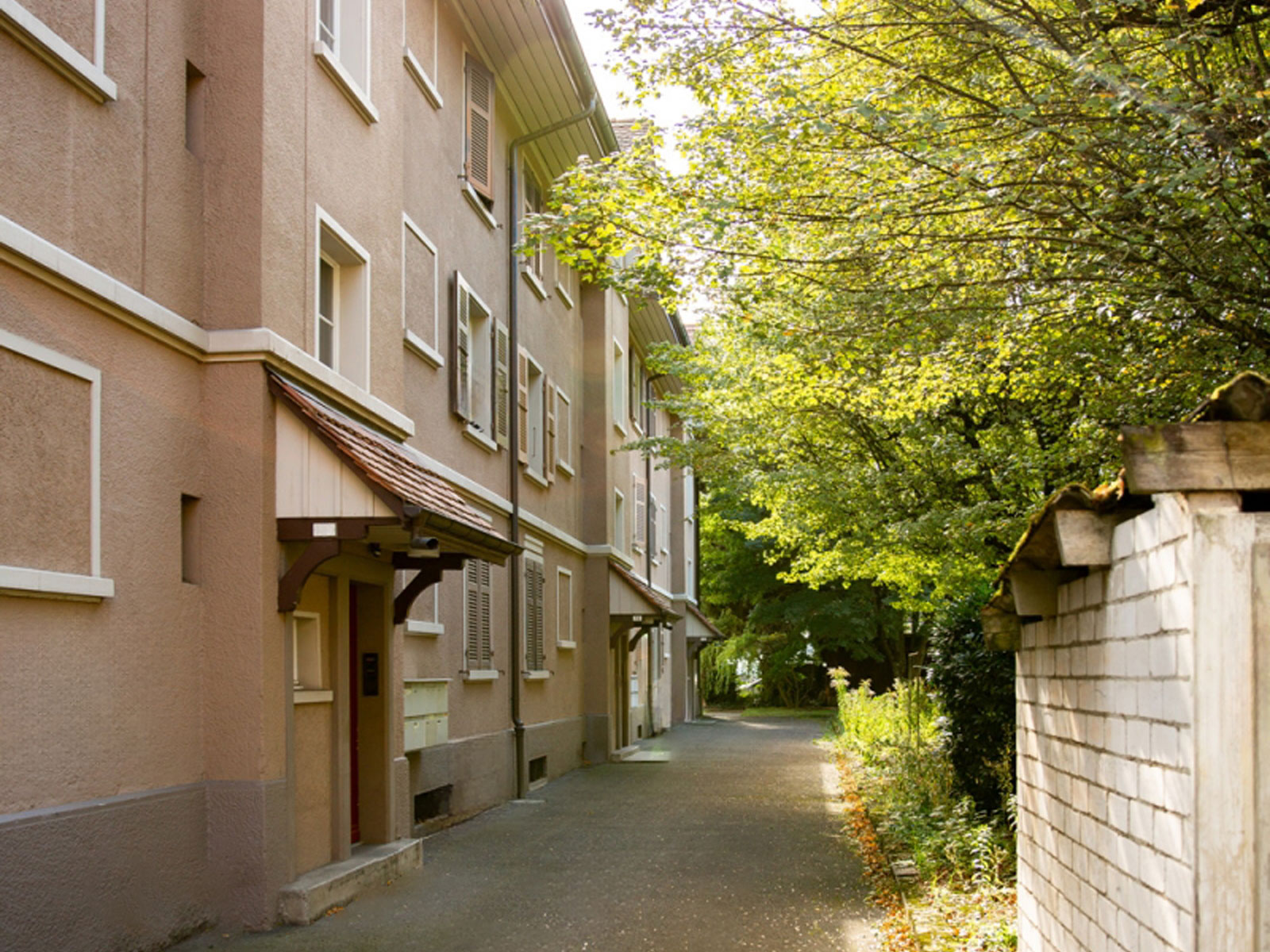 Frisch sanierte Mietwohnungen am Weidmattweg in Bümpliz.
